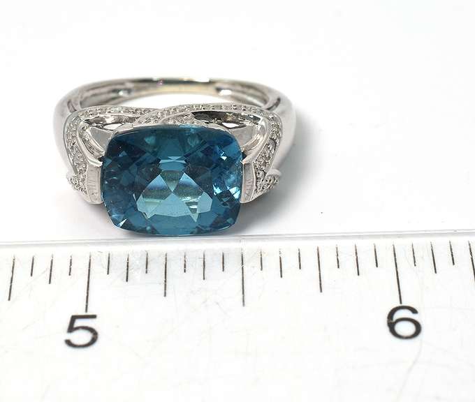 London Blue Topaz Statement Ring in White Gold