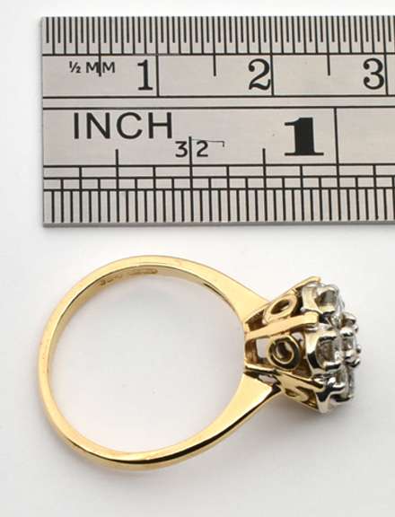 Glittery Traditional 7 Diamond Cluster Ring