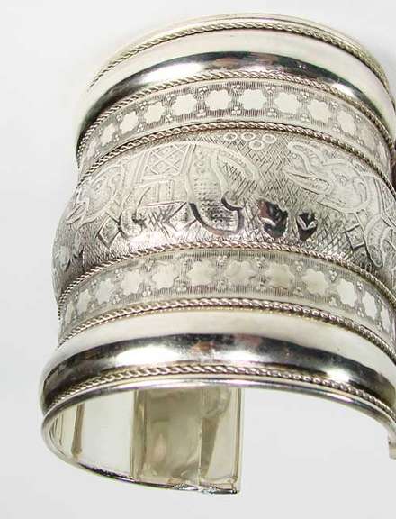 Attractive Ethnic Handcrafted Beautiful Cuff Bracelet