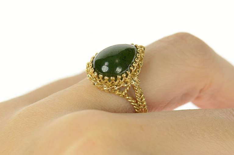 14K Yellow Gold Pear Nephrite Cabochon Retro Statement Ring