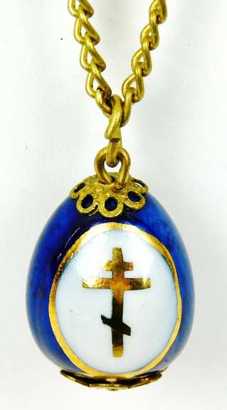 Enameled Porcelain Egg Necklace - Rose & Cross