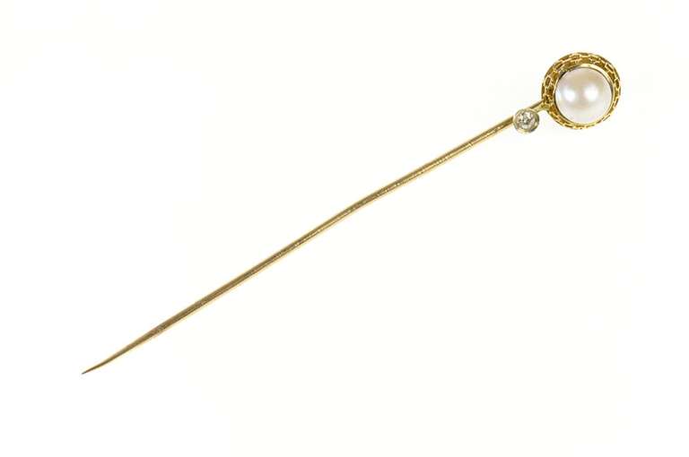10K Yellow Gold Victorian Pearl Diamond Accent Filigree Stick Pin