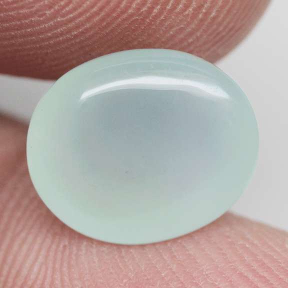 Glistening 6.42ct natural Aquamarine cabochon