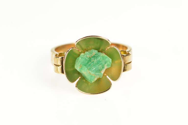 14K Yellow Gold Retro Ornate Raw Emerald Floral Motif Statement Ring