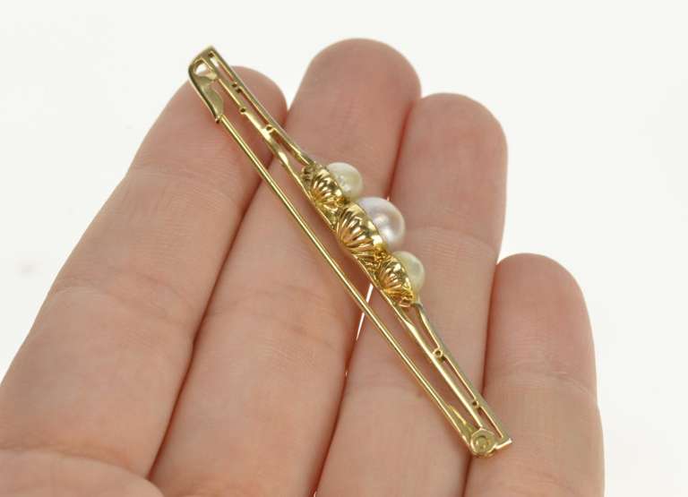14K Yellow Gold Pearl Diamond Accent Ornate Retro Bar Pin/Brooch