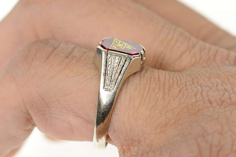 14K White Gold Art Deco Knights of Pythias Syn. Ruby Men's Ring