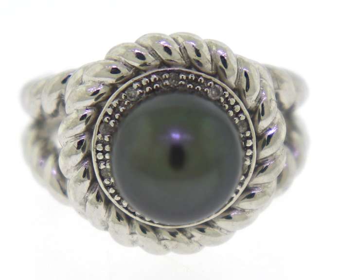 Sterling Silver Black Pearl Ring