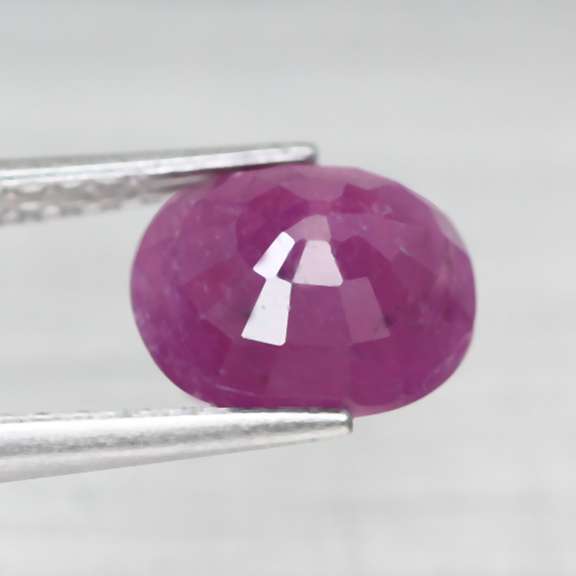 Striking 3.61ct unheated Mozambique Ruby