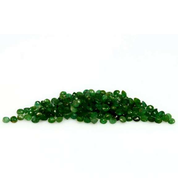 Unheated 8.94ct rich green Emerald set