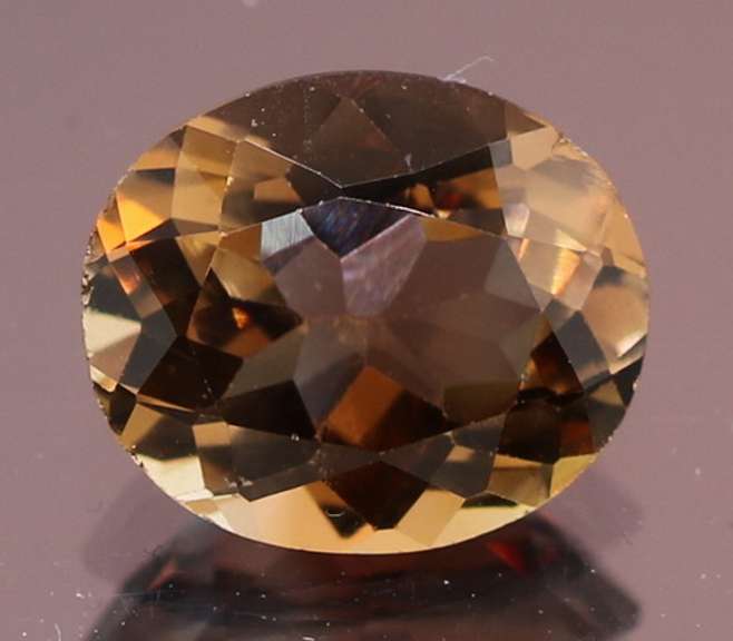 Eye catching 4.64ct oval cut Imperial Topaz
