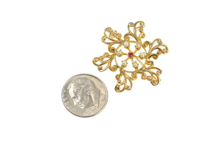 14K Yellow Gold Pearl Syn. Ruby Retro Ornate Scroll Swirl Pin/Brooch