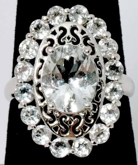 Gorgeous Vintage Aquamarine Ring in 14KT White Gold