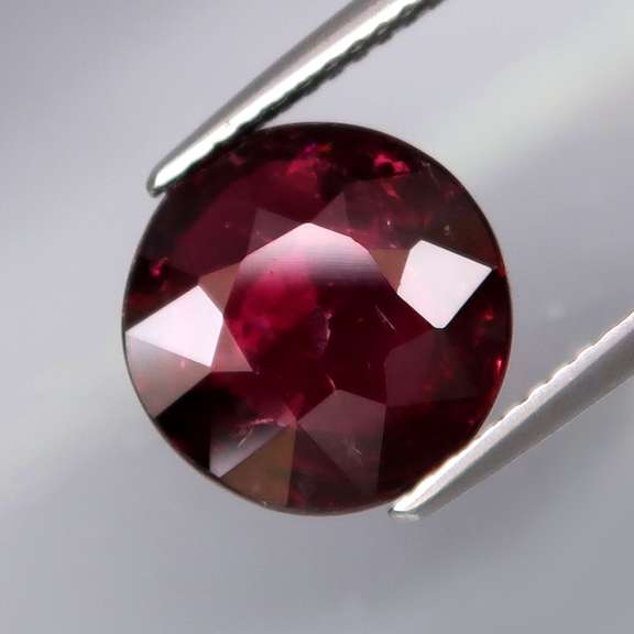 Velvety 5.25ct full violet Tourmaline solitaire