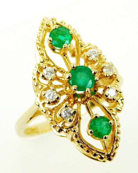 Very Fine 14K Emeralds & Diamonds Vintage Ring, 6.25