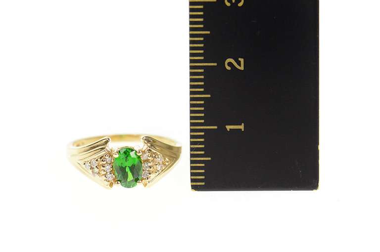 14K Yellow Gold Green Tourmaline Diamond Cluster Accent Ring