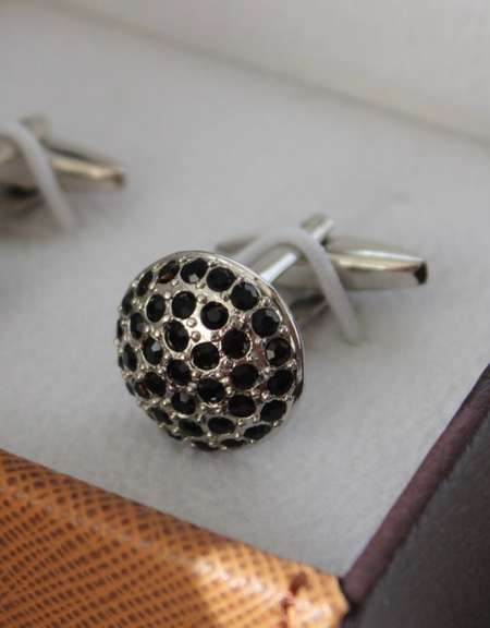 Handsome Pair Cufflinks By Carelli
