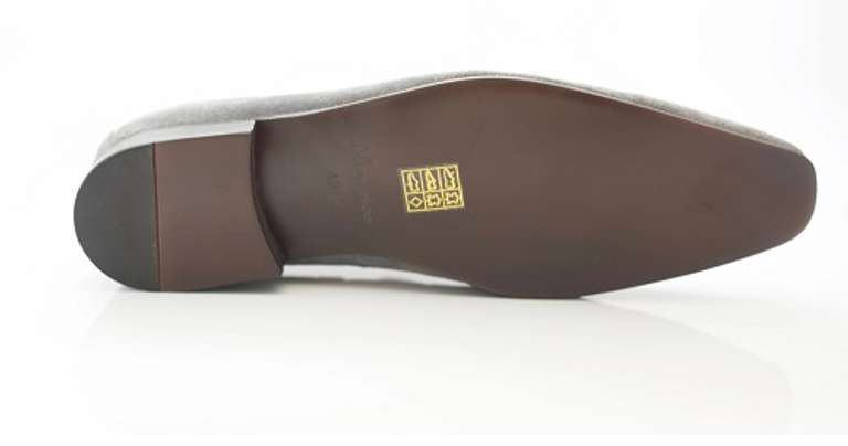 Spectacular Suede Slip-on-Loafer from Carrucci