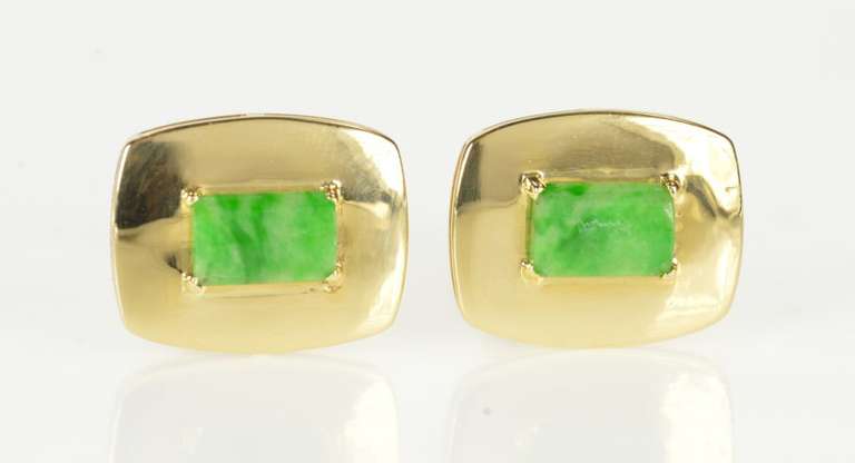 18K Yellow Gold Retro Jade Ornate Rounded Men's Cuff Links