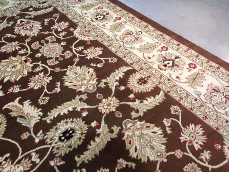 CLASSIC ALLOVER DESIGN RUG 8x10