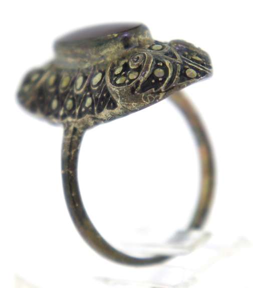 Sterling Silver Carnelian Marcasite Ring