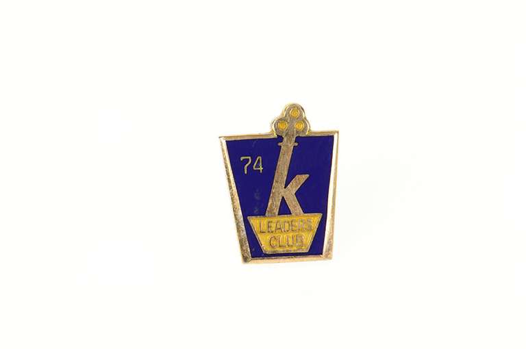 10K Yellow Gold K Blue Enamel Leaders Club 74 Lapel Pin/Brooch