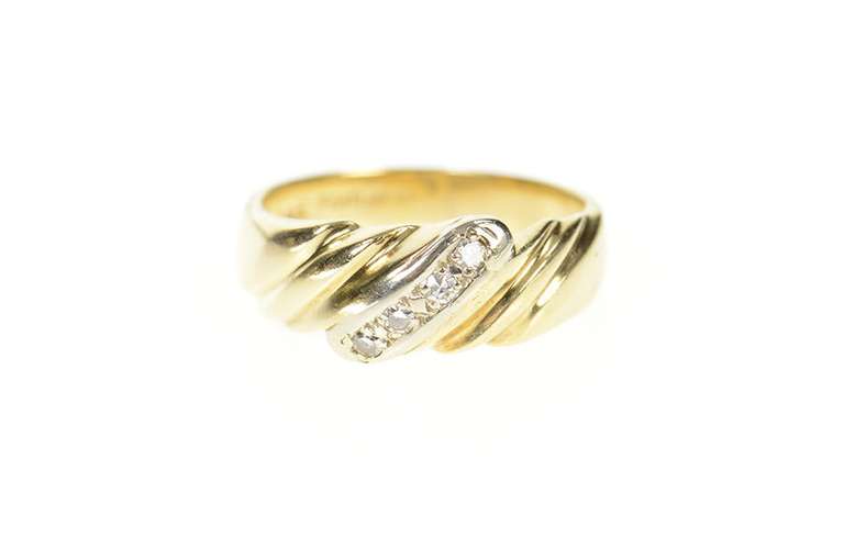 14K Yellow Gold Diamond Striped Classic Wedding Band Ring