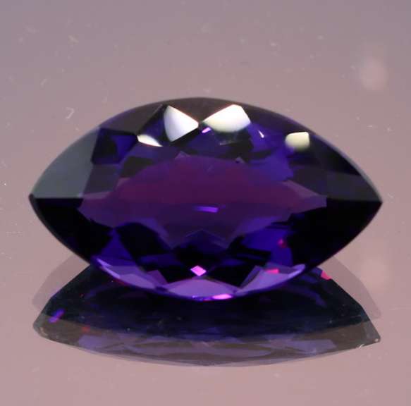 Huge! 25.25ct blue violet Hydrothermal Amethyst