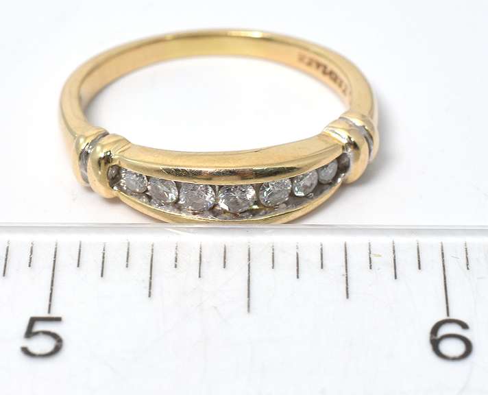 7-Stone Diamond Band Ring in 14KT Yellow Gold