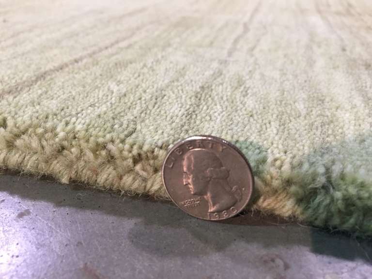 DECORATIVE WOOL RUG 5x8