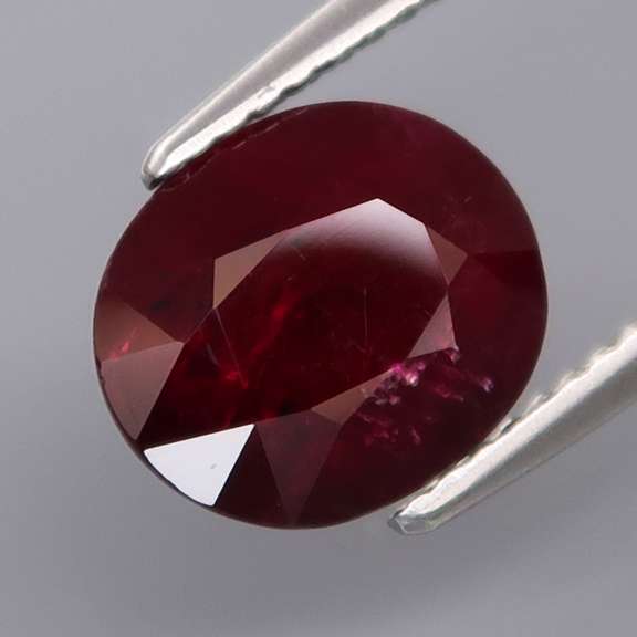 Heated only! Sultry 2.97ct deep red Ruby