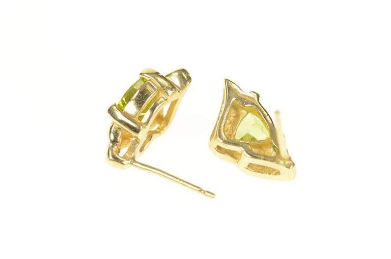 14K Yellow Gold Trillion Peridot Ornate Wavy Stud Earrings