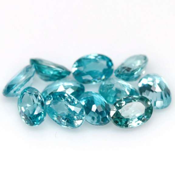 Radiant! 7.54ct baby blue Zircon set