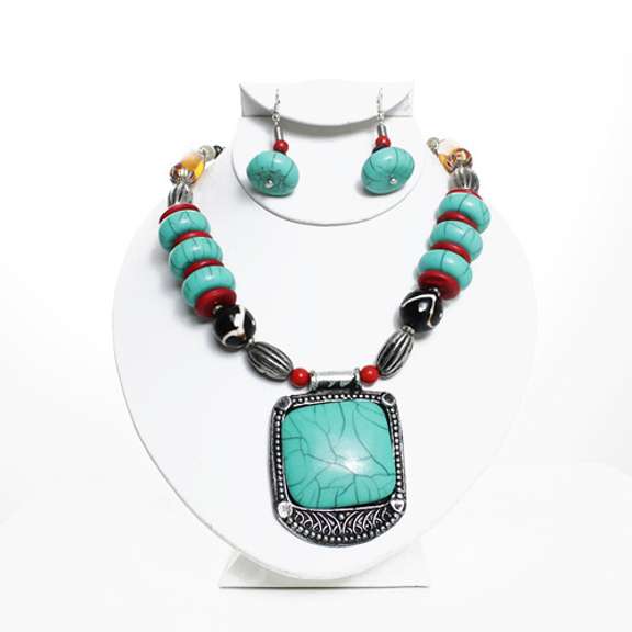 Charming Ethnic Tribal Handmade Beaded Necklace Set
