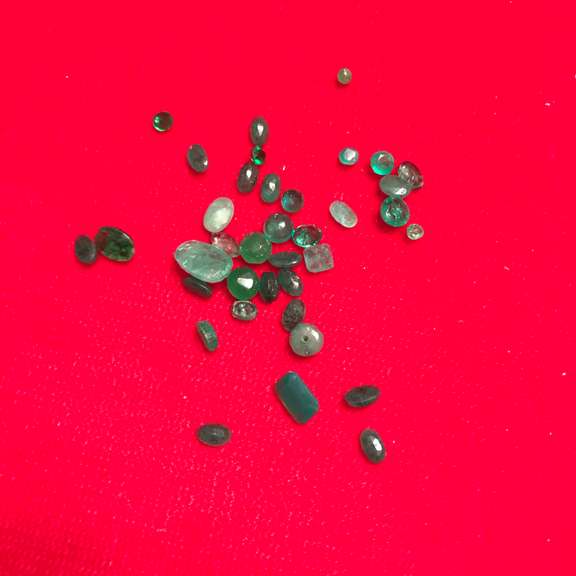 NATURAL EMERALDS LOOSE BAG