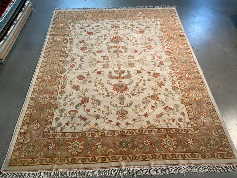 DECORATIVE VINTAGE DESIGN RUG 8x10
