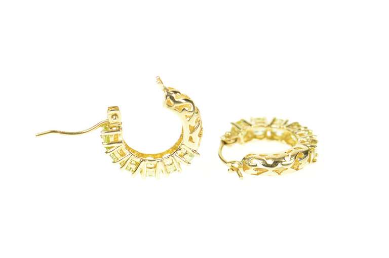14K Yellow Gold Round Peridot Inset Ornate Scroll Hoop Earrings