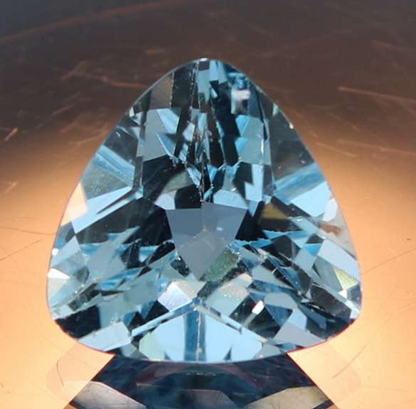 High fire 6.70ct trillion cut Swiss blue Topaz