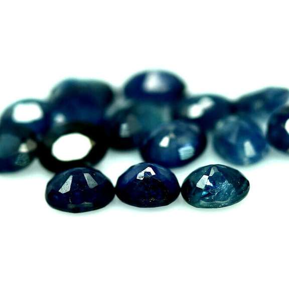 6.54ct Royal blue Sapphire set from Madagascar