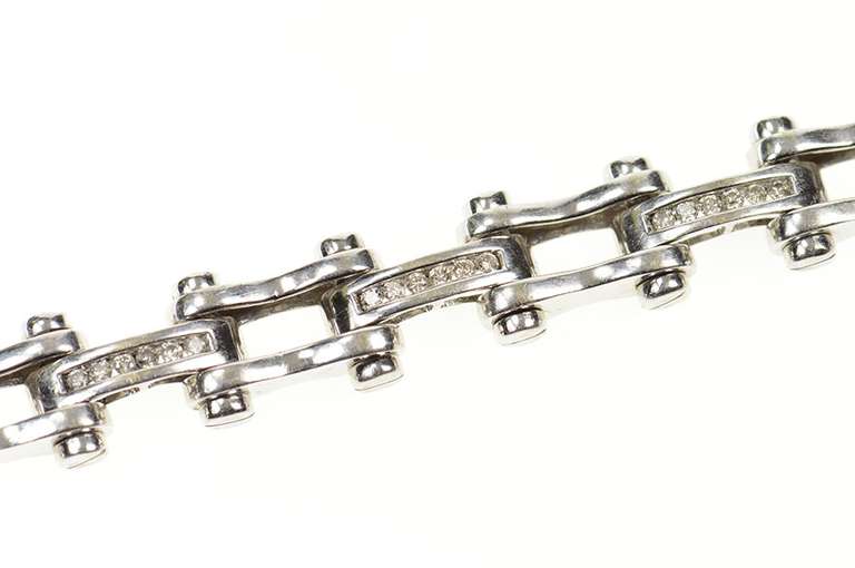 14K White Gold 0.84 Ctw Diamond Bike Chain Link Statement Bracelet