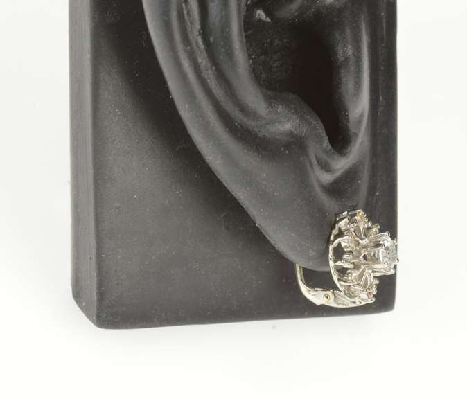 18K White Gold Cubic Zirconia Retro Halo Burst Snowflake Earrings