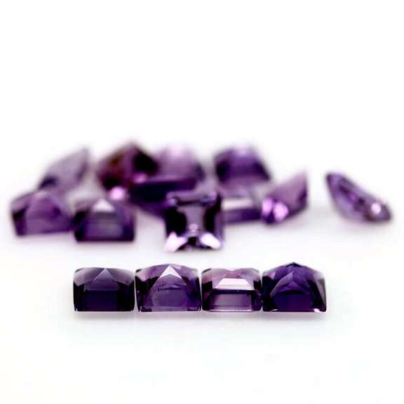 Amazing 4.57ct matched bright purple Amethyst set
