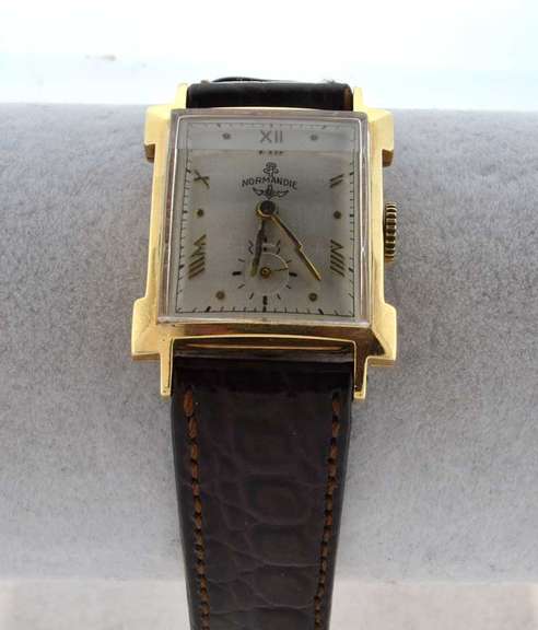 Rare Vintage Normandie 14 KT Gold  watch with a Leather Strap