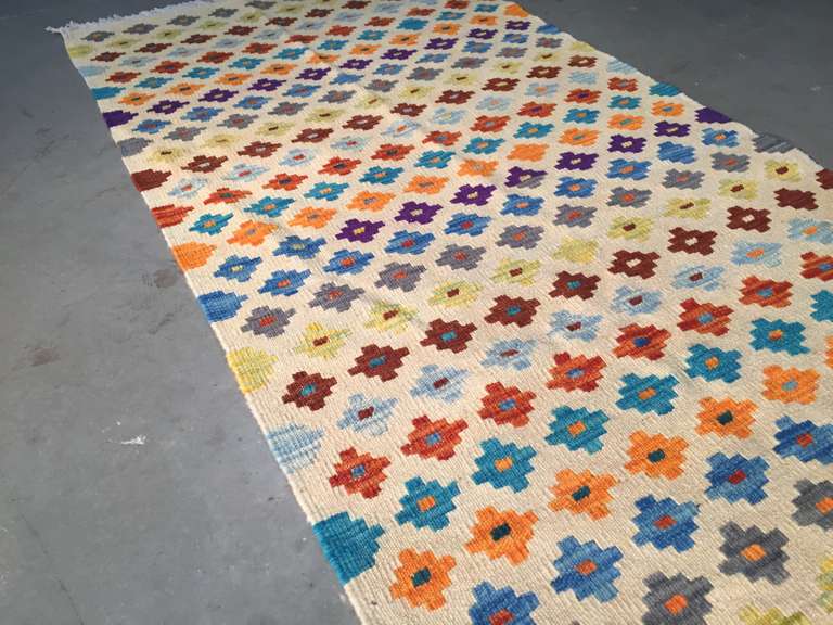 COLORFUL HAND KNOTTED KLIM RUNNER 2.9x6.6