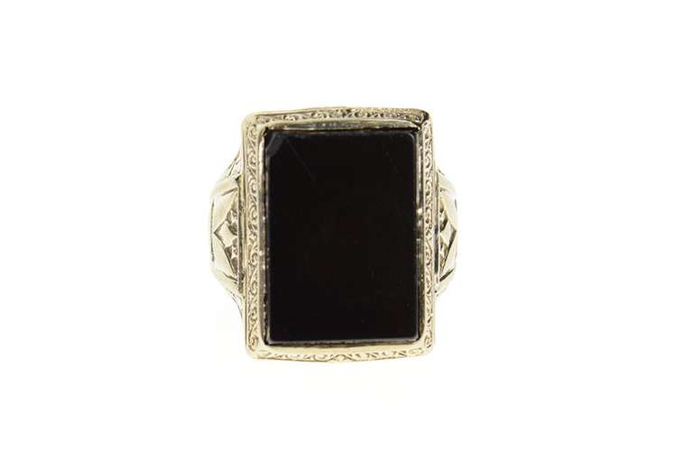 14K White Gold Art Deco Black Onyx Ornate Etched Statement Ring