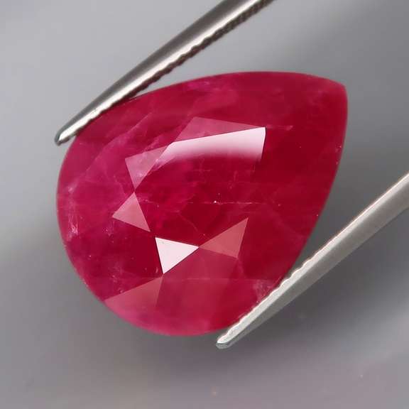 Stunning 19.69ct blood red unheated Winza Ruby
