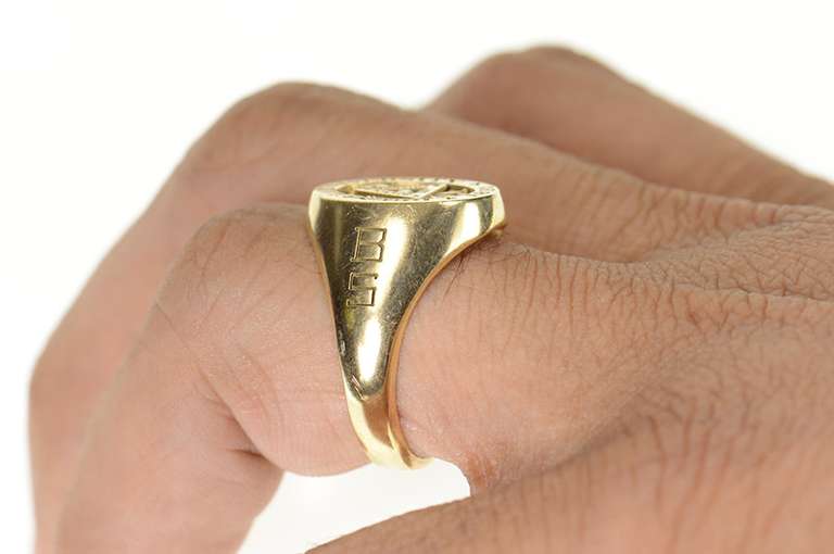 10K Yellow Gold 1999 Drexel University Ornate Class Signet Ring
