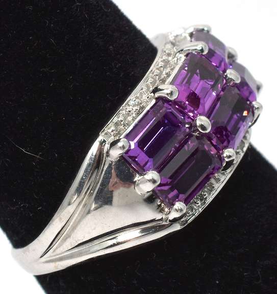 Decadent Pink Sapphire Ring in White Gold