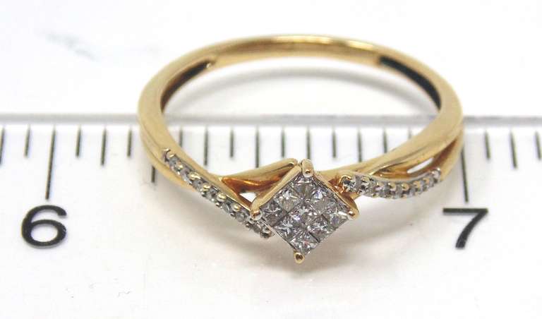 Simple Yellow Gold Diamond Ring