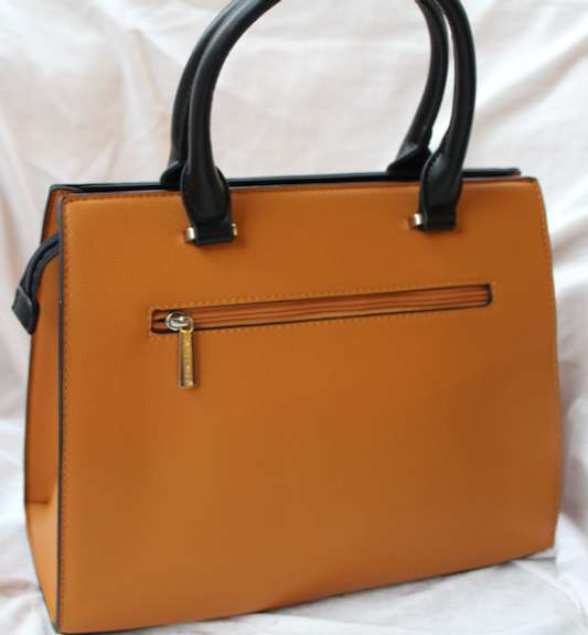 Stylish New Designer Bag By David Jones