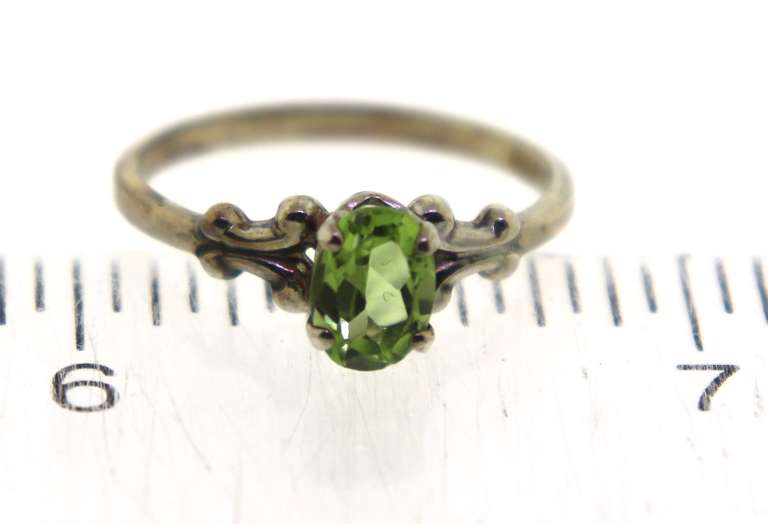 Sterling silver Peridot Ring